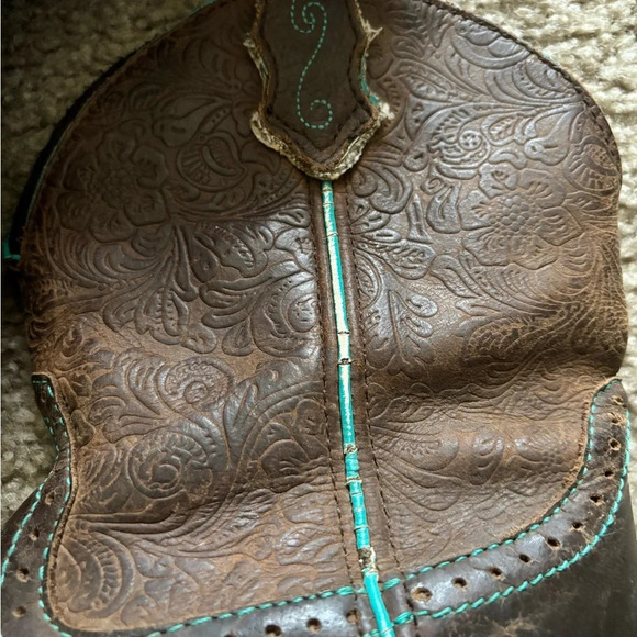 Justin Woman’s Gypsy Floral brown with turquoise accents, round toe, size 6.5 - Picture 5 of 6